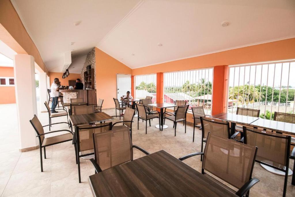 Omira Apartment Suites Willemstad Exterior foto